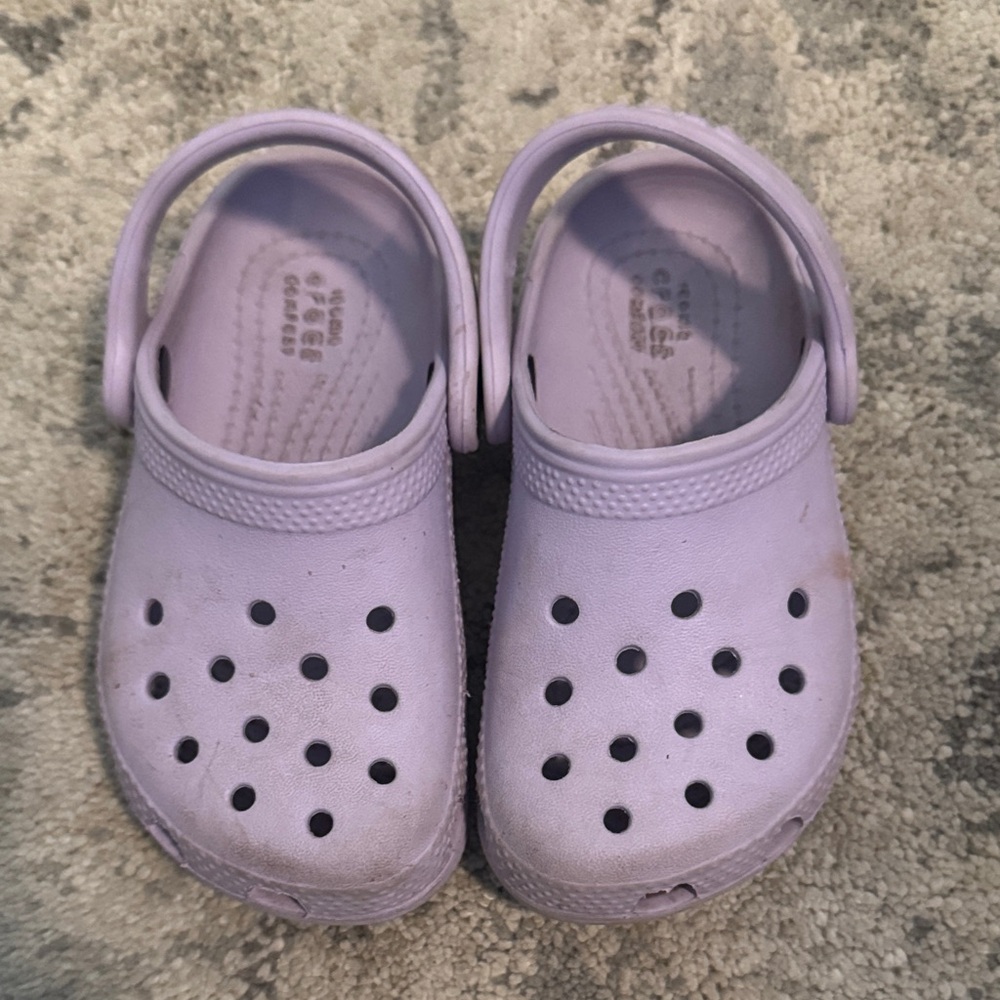 CROCS Kids Lavender Sandals